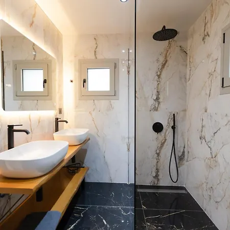 Вилла Infinity Lefkas *